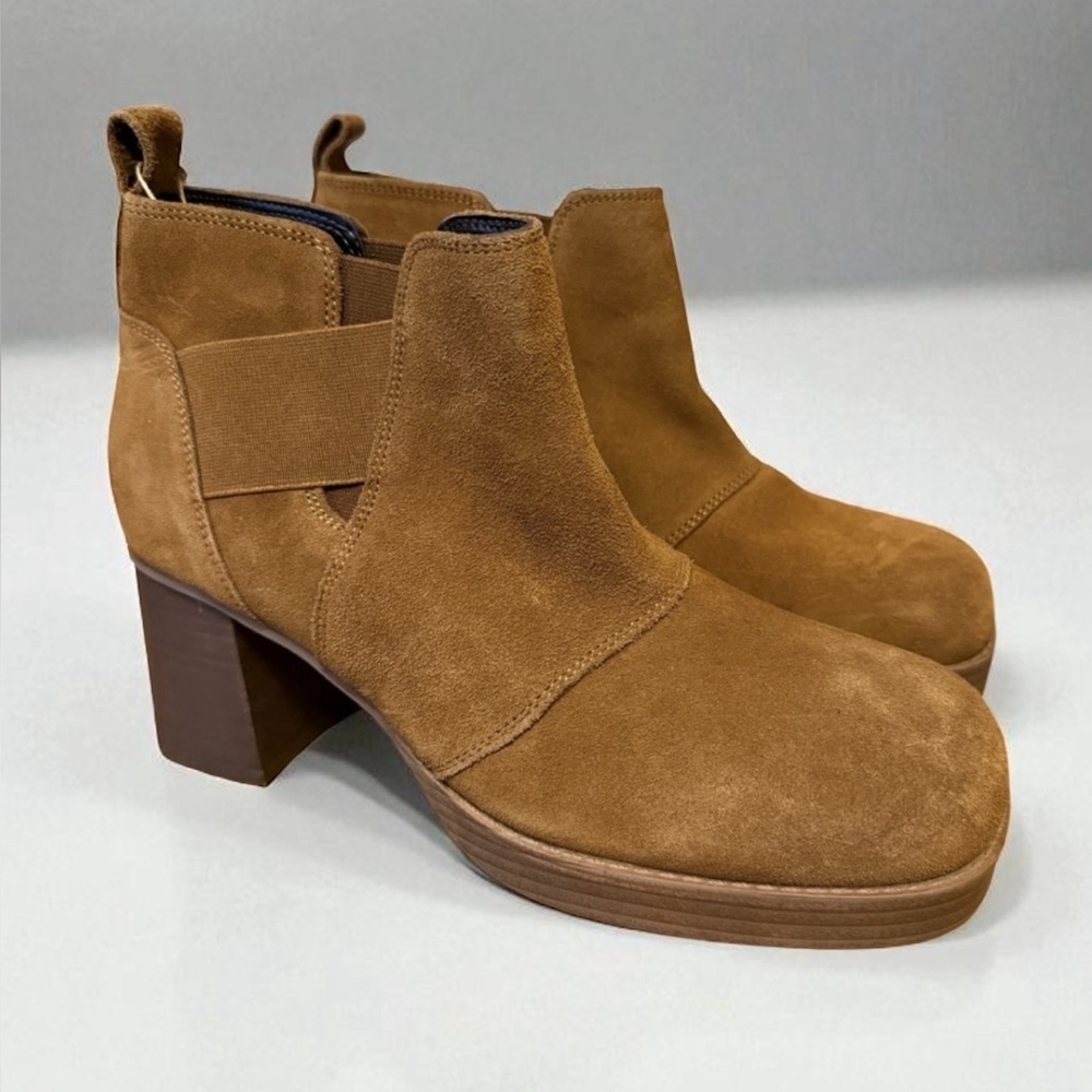 Nico Nerini Melissa Chestnut Suede Leather Ankle Booties Size 9